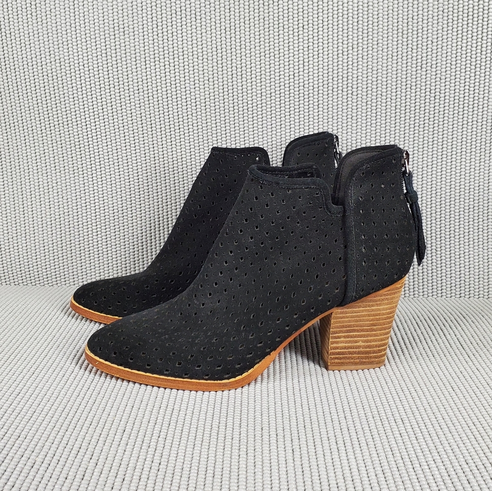Marc Fisher black booties